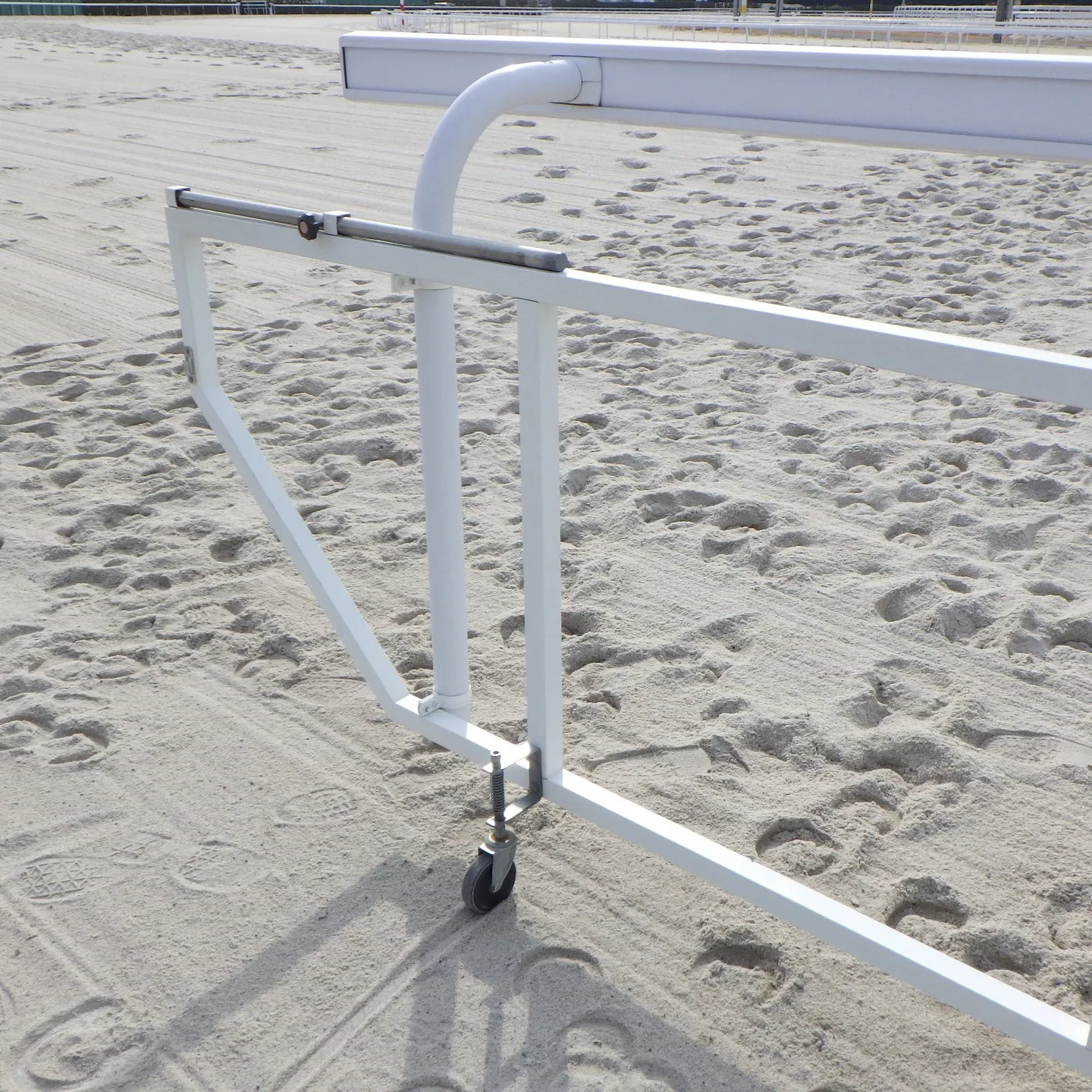 私たちが設計・監理する建築物をご利用いただくのは人間だけでは...