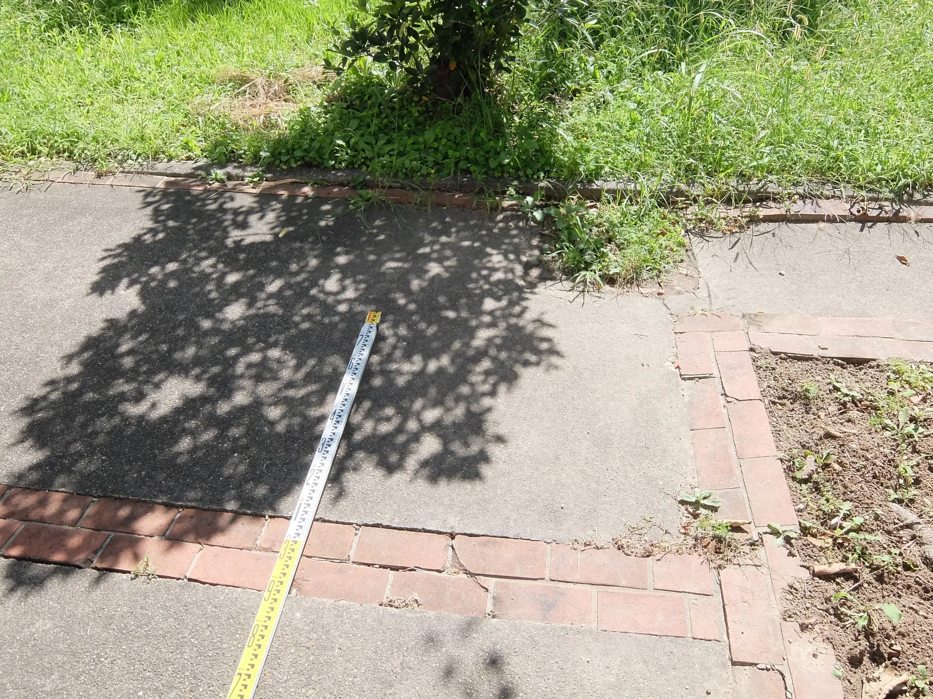 私たちの建築設計事務所では、建物の長寿命化改修を通じて、より...